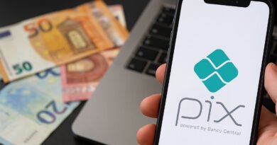 Revolução Financeira: Como o Pix Dominou 72% das Transações e Mudou Seu Salário